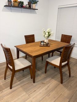 Free delivery - Solid Wood Table + 4 Chairs