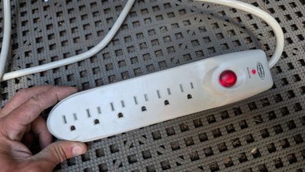 4) Hubbell BB-45-1B surge protector power strip protectors spikeshield