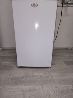 Dorm Refrigerator