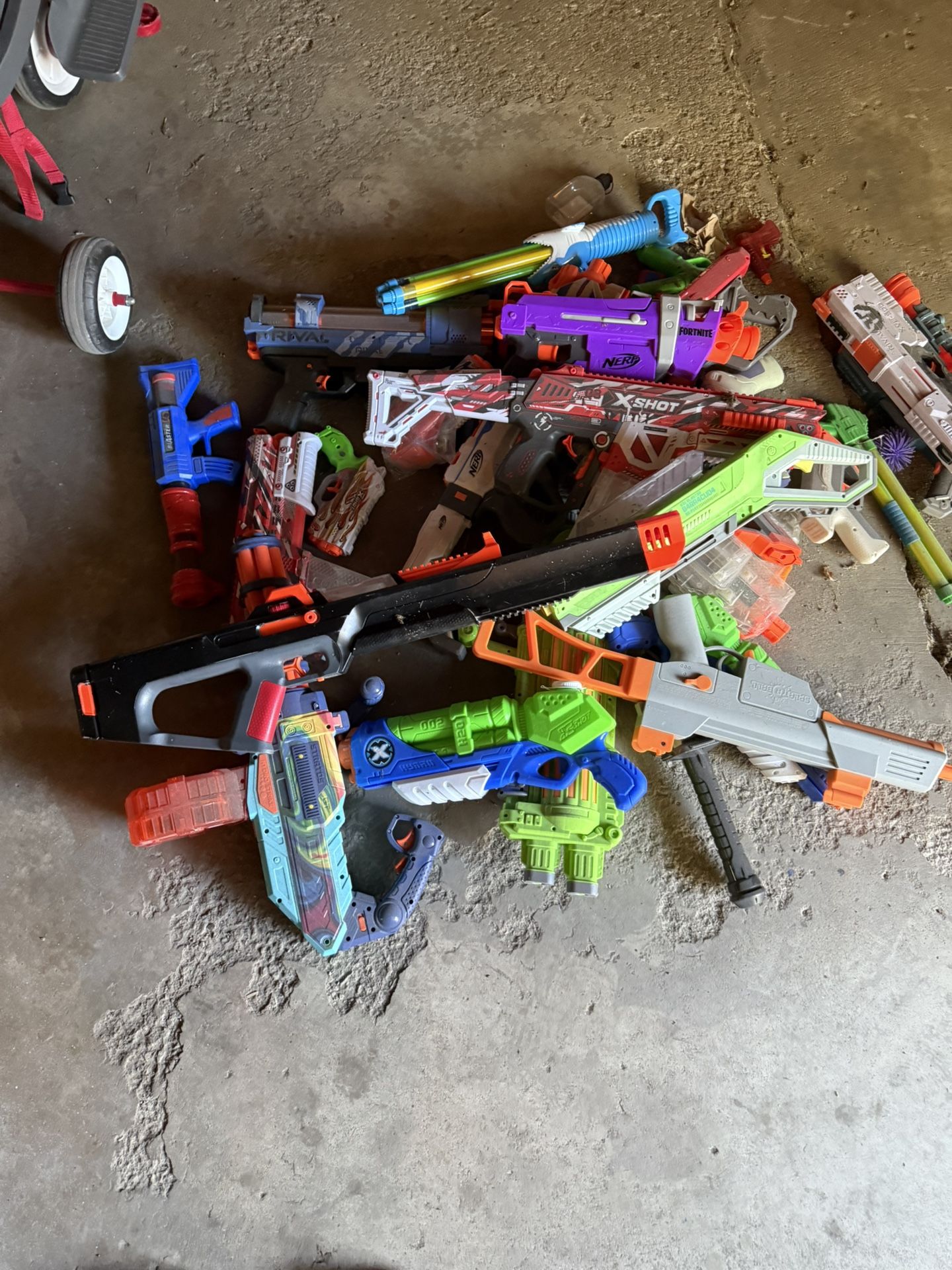 Gel Blaster + Nerf