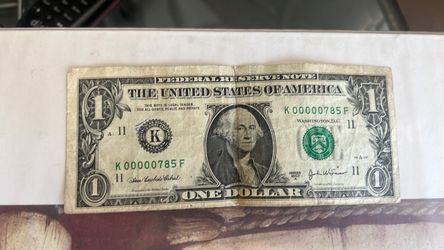 One dollar bill