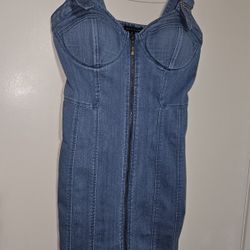 Women's denim dress size small