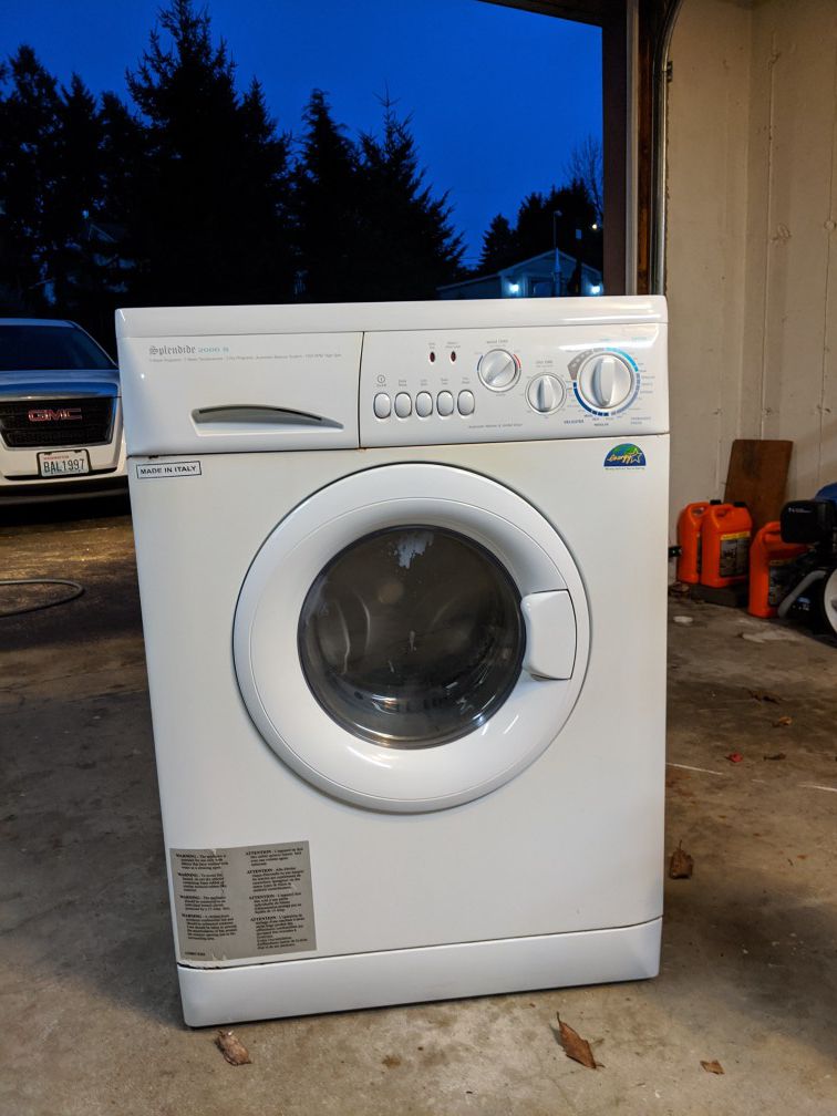 Splendide 2000 s washer and dryer combo unit (vented)