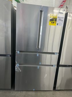 Bosh 4 door refrigerator