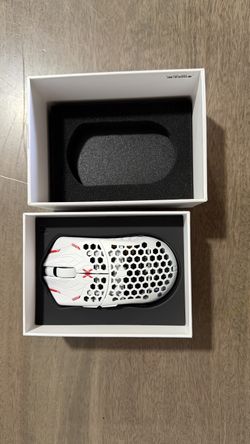 Finalmouse ULX Pro Series Aceu Wireless Mouse Lion (M)