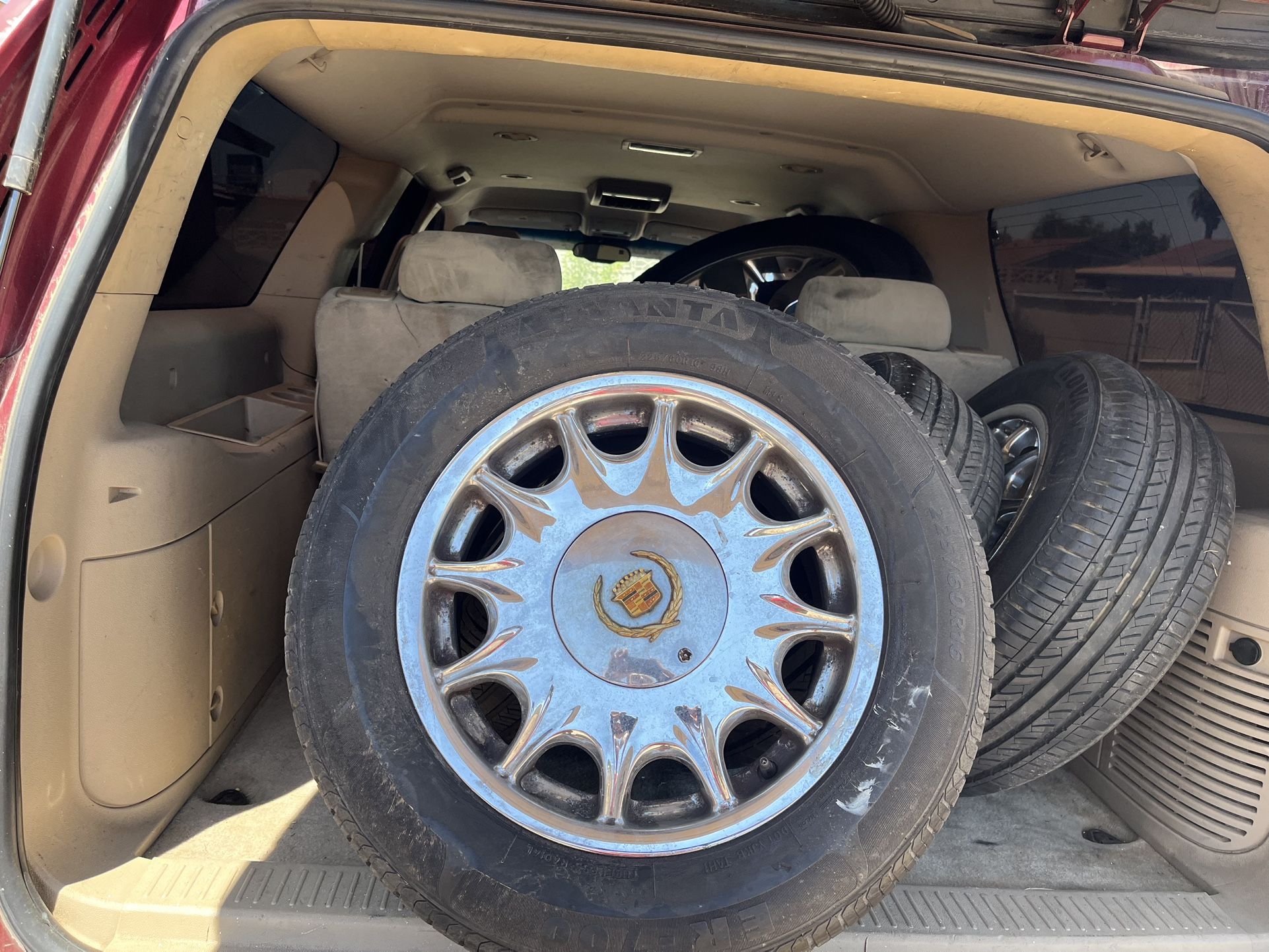 Cadillac Rims With Locking Caps