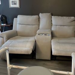 Couch recliner with two recliner