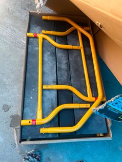MetalTech
Jobsite Series 3.3 ft. L x 6.3 ft. H x 2.6 ft. D Scaffold Work Platform with Safety Rail and Tool Tray, 900 lb. Capacity