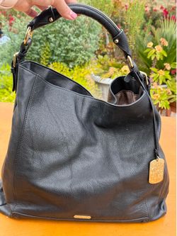 Michael kors , Vince camuto, Tory Burch , Bebe ,DKnY bags