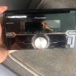 Pioneer Stereo