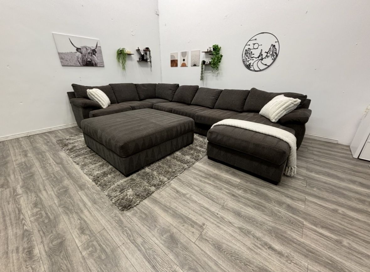 Gray Sectional Couch - Free Delivery 