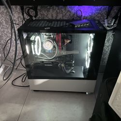 Gaming PC with Monitor, RGB Keyboard and RGB Mouse