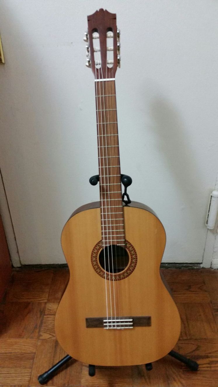 VINTAGE YAMAHA CLASSICAL GUITAR C45MA WITH CASE.