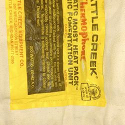 TITLE CREEK Thermophore Electric Pet bed Warmer