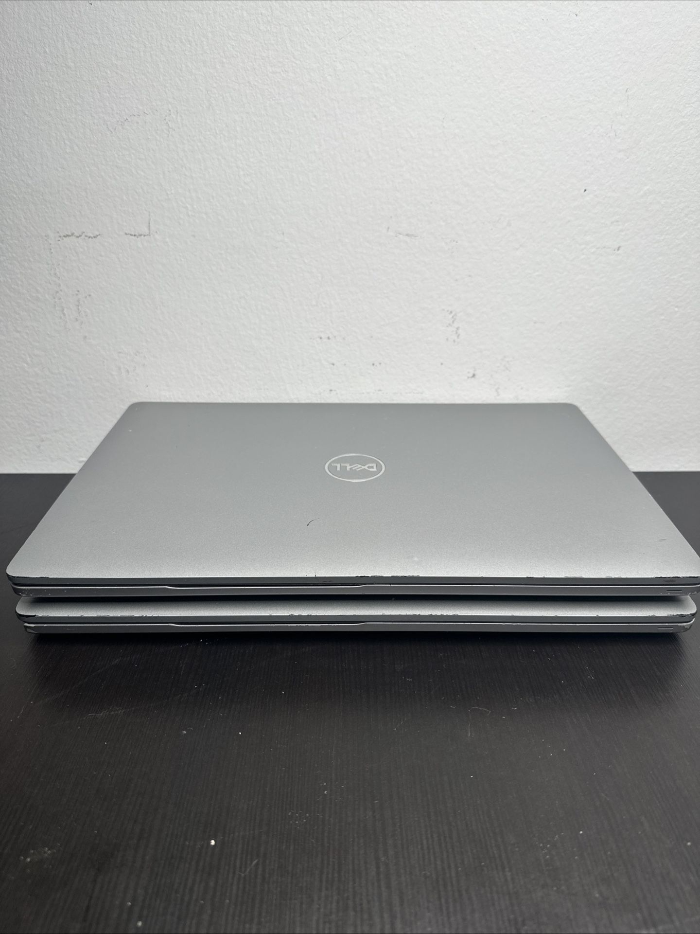 Lot of 2 Dell Latitude 5510 15.6" (512 SSD, i7-10th, 16GB) Laptop - gray