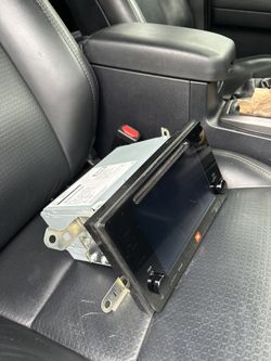 Third Gen Toyota Tacoms JBL Stereo 