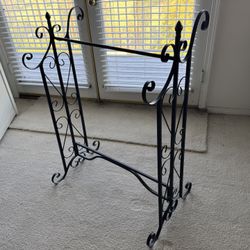 Hanging Blanket Rack