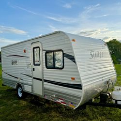 2012 Jayco Swift SLX 19ft With Bunks