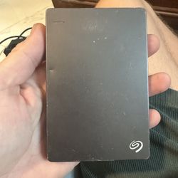 Seagate Backup Plus Slim Portable 1TB  Hard Drive - Black