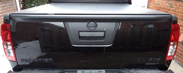Nissan Frontier Tonneau Cover