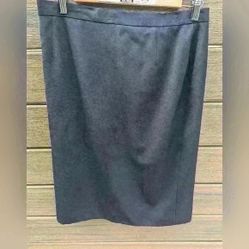 Escada Pencil Virgin Wool Black Skirt-size  42 (US size 8/10)excellent condition 