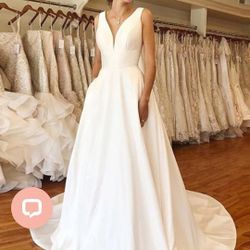 Brand New Wedding Dress - Never Used