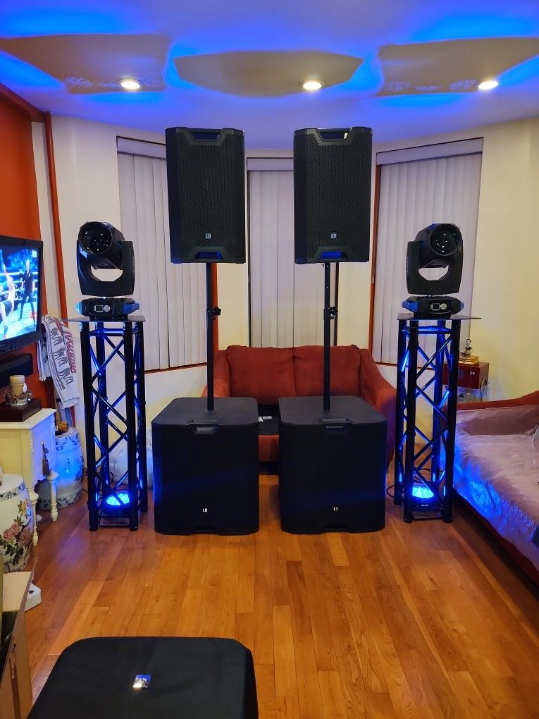 Dj Equipment Subwoofer,Fullrange Speakers, Moving Heads With Truss.