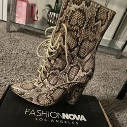 Fashion Nova Boots