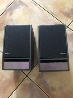 Bose Speakers Bookshelf Set of 2 Model 141