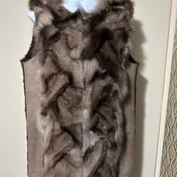 Sleeveless Jacket Size M 