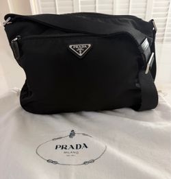Black crossbody bag