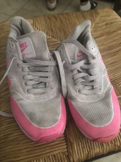 Nike air