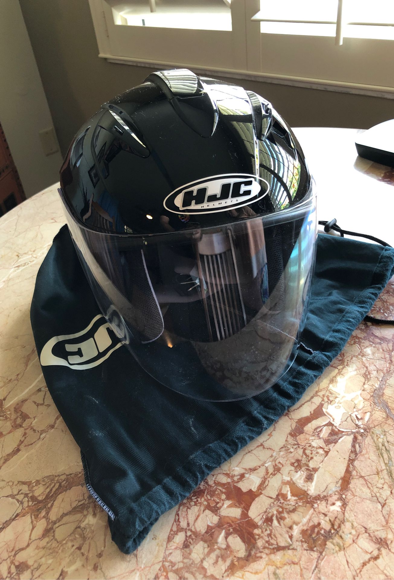 Women’s motorcycle helmet.
