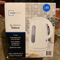 Plastic Kettle 