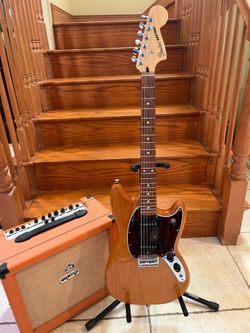 Fender MIM Mustang 90 (Brand New) W/ Orange Crush 35 Watt Effects Amp