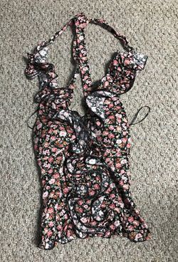 New with tags Wicked cute floral patterned tie halter top
