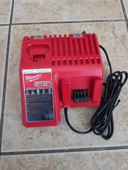 Milwaukee M12 M18 Battery Charger