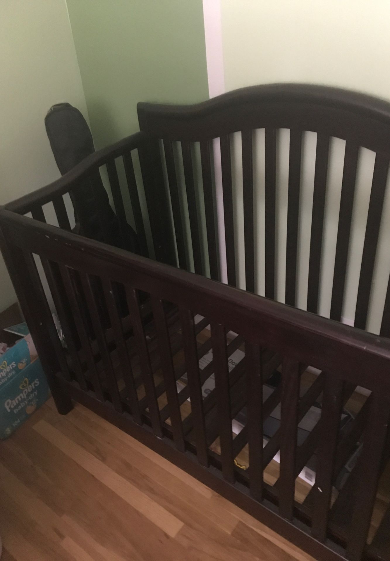 Baby crib