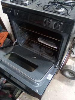Gas stove
