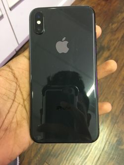 iPhone X Factory Unlocked Excellent Condition With 30 Days Store Warranty