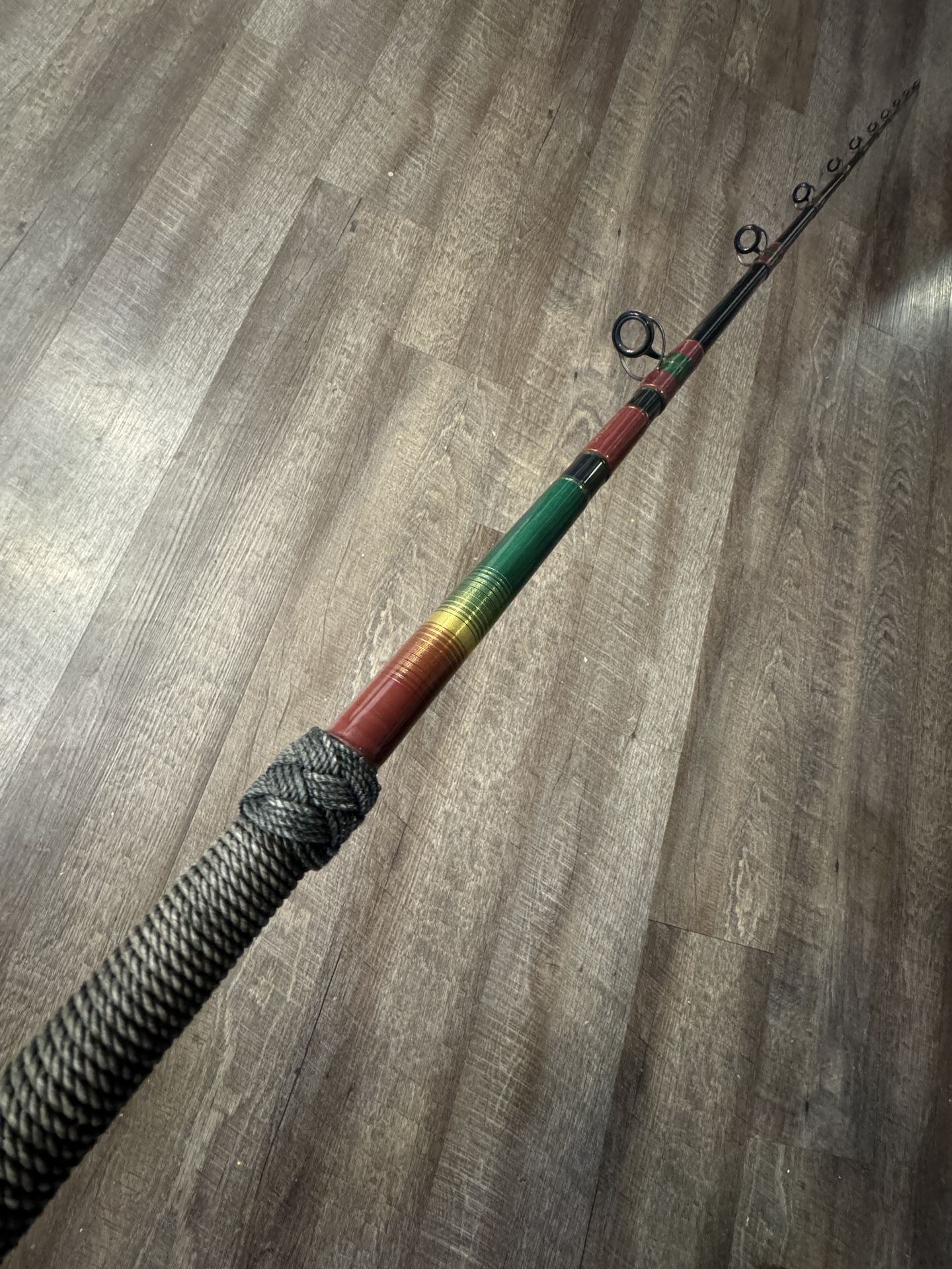 Calstar Grafighter 8’ Hvy Salt Water Fishing Rod.