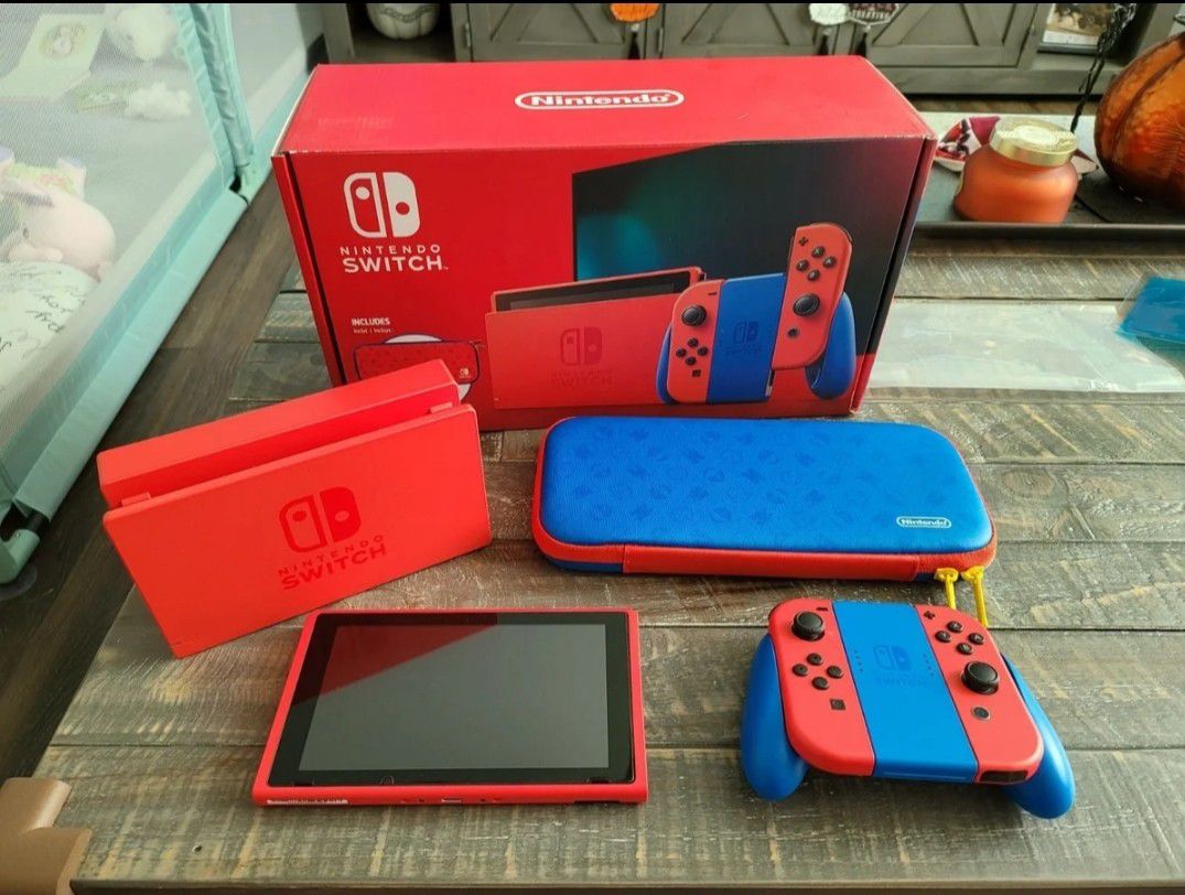 Nintendo Switch Mario Red/Blue Editio
