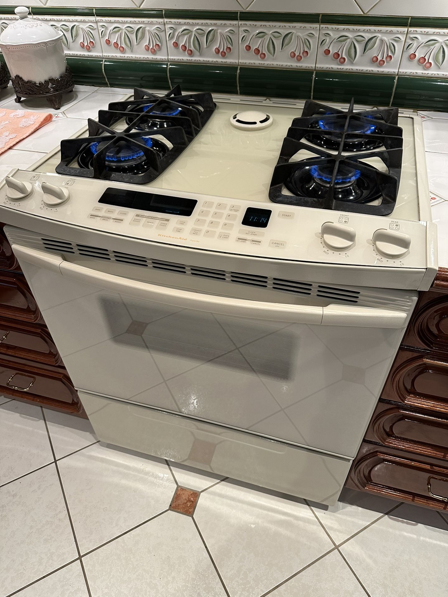 KitchenAid Gas Range Oven for Sale in Hialeah FL OfferUp