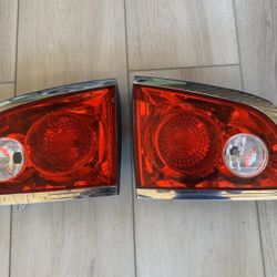 Rear Headlights Buick Enclave 2012