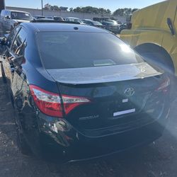 Toyota Corolla 2014 For Parts 