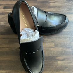 Black Cole Haan Loafers Size 9