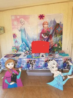 Frozen Party decorations.