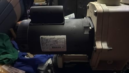 1HP Whisperflo Pool Pump- RECONDITIONED