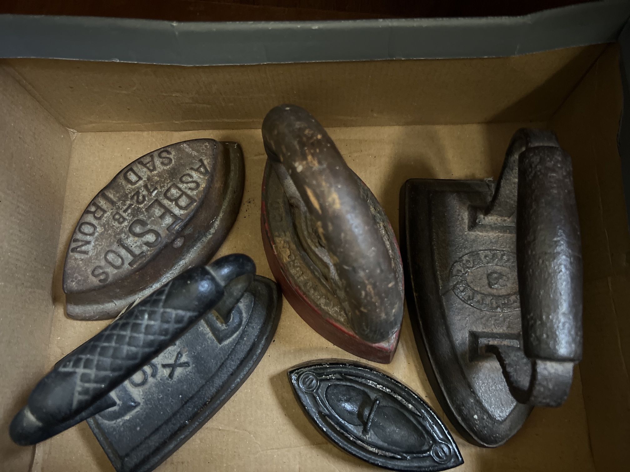 ANTIQUE SAD IRONS