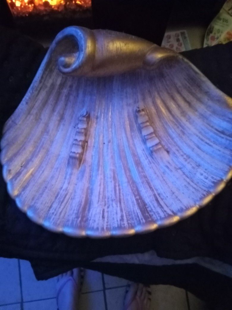 Vintage Shell Ashtray 22k Gold